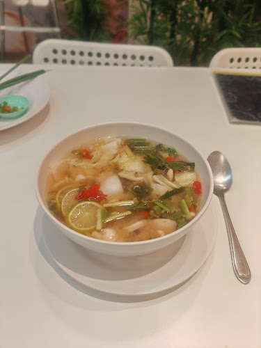 ยืนยิ้ม ซีฟู้ด YuenYim Seafood