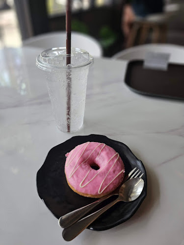 Daddy Dough • ปากเกร็ด - การบริการอาหารและที่พัก