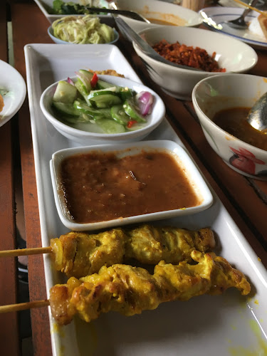 Comentarii opinii despre ร้านอาหารปั๋นใจ๋