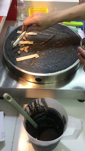 เครปจัดเต็ม - การบริการอาหารและที่พัก