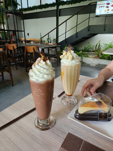 Chocolate Factory Pattaya Parking - อำเภอบางละมุง