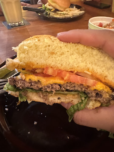 Comentarii opinii despre Copper Burger & Bar (Halal Food) By Juicy Lucy