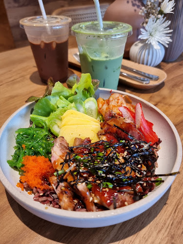 Comentarii opinii despre Mugen Healthy Cafe Ao Udom - คาเฟ่ อาหารคลีนอ่าวอุดม