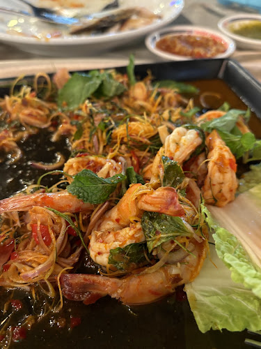 Opinii despre ภัตตาคารเสวย în Patong - การบริการอาหารและที่พัก