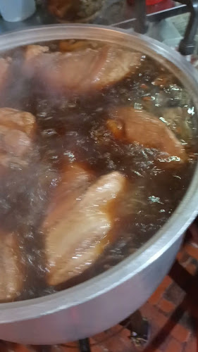 ร้านอาหารเฮือนไม้