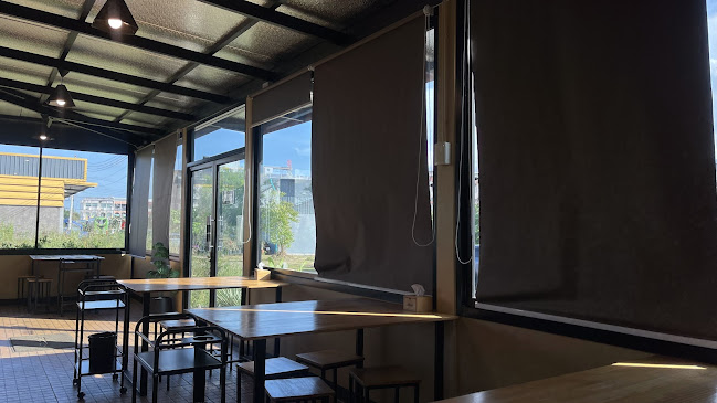 สถานียำยำ