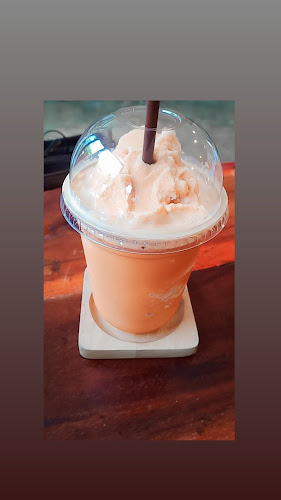 Little Home - การบริการอาหารและที่พัก