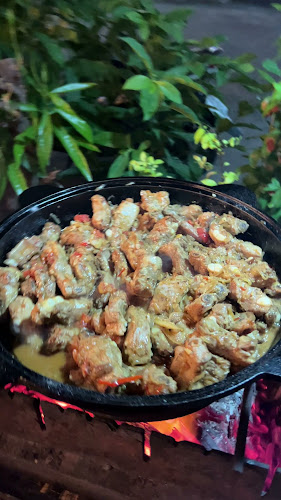 Opinii despre Beer Bank Rawai în Phuket - การบริการอาหารและที่พัก