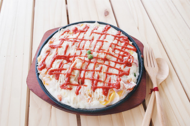 Limelight Avenue ตำบลตลาดใหญ่ เมือง ภูเก็ต 83000