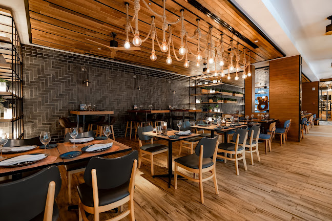 124 Floor 1/2, 200 ถ. ราษฏร์อุทิศ 200 ปี ตำบลป่าตอง อำเภอกะทู้ ภูเก็ต 83150