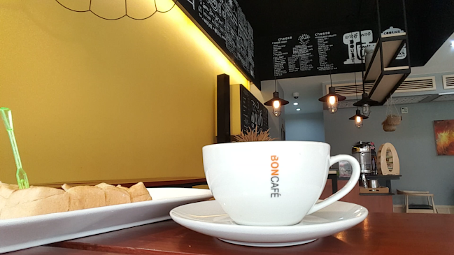 Opinii despre ดูแปงเบเกอรี่โฮม în อำเภอเมืองพิษณุโลก - การบริการอาหารและที่พัก