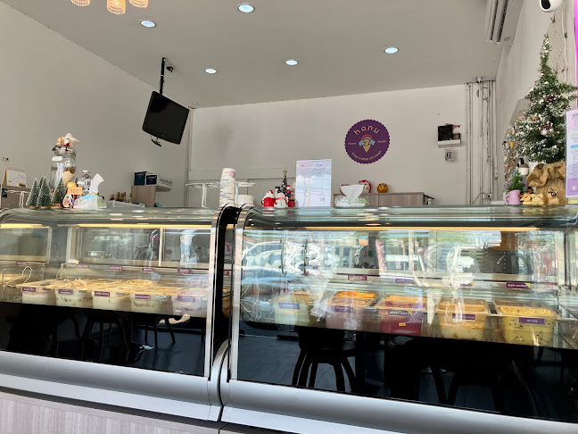 Hanu Ice Cream - การบริการอาหารและที่พัก
