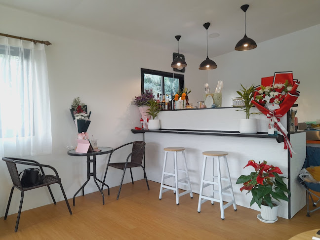 Gindee Cup (คาเฟ่ & shop เสื้อผ้า)