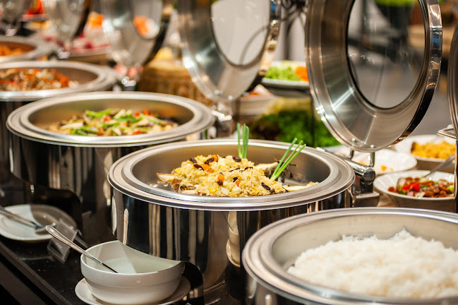 ห้องอาหารครัวไทย - การบริการอาหารและที่พัก