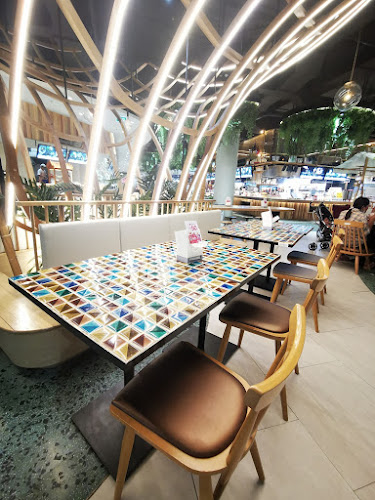 แผนกสตรี ชั้น 1 เซ็นทรัล โคราช 998 ถ. มิตรภาพ อำเภอเมืองนครราชสีมา นครราชสีมา 30000