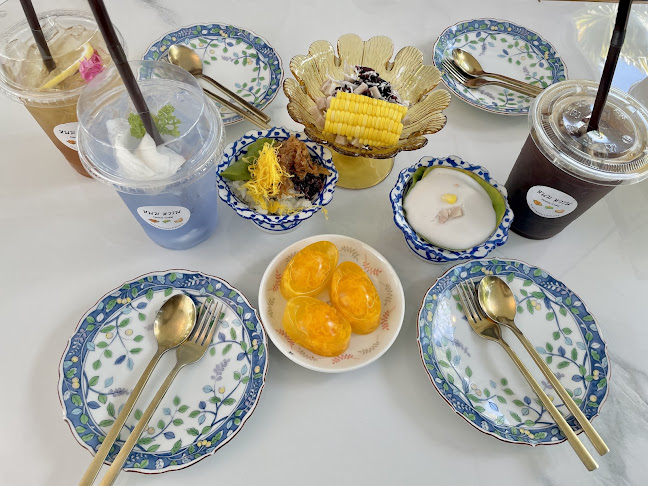หนม​ หวาน​ Home​ ​Cafe -By บ้านขนมเจ๊ม้อง - การบริการอาหารและที่พัก