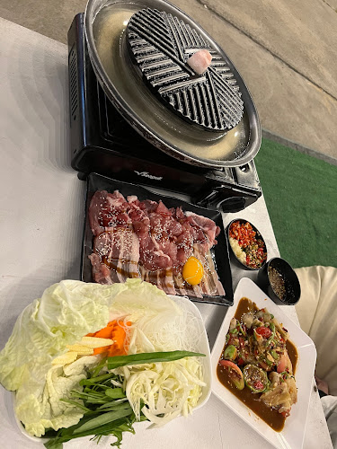 Opinii despre แคมป์ ปิ้ง Restrobar în อำเภอเมืองนครปฐม - การบริการอาหารและที่พัก