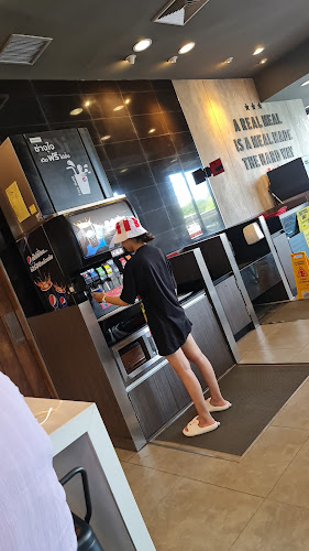 Comentarii opinii despre KFC HomePro Phuket