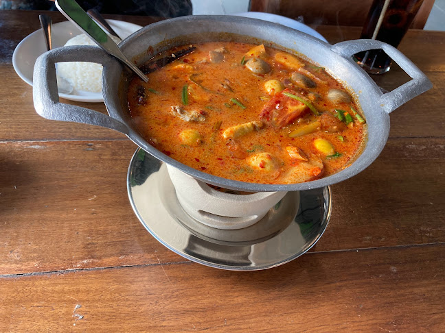 Opinii despre ตํากระเทย อุบลราชธานี Tumkratoei (Ubon Ratchathani) în อำเภอเมืองอุบลราชธานี - การบริการอาหารและที่พัก