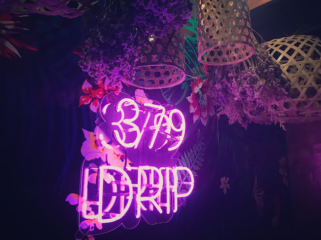 379 Drip กาแฟเรียบง่ายใต้ถุนบ้านเลขที่ 379 - อำเภอเมืองสุโขทัย