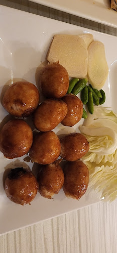 นิตยาไก่ย่าง สาขาแยกสะพานพระนั่งเกล้า - การบริการอาหารและที่พัก