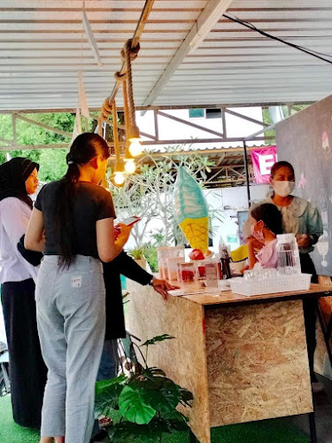 Comentarii opinii despre ไอติมบ้านช่าง Coffee & cha