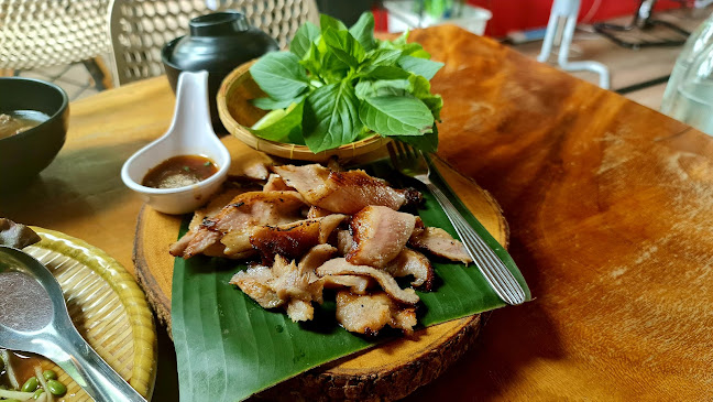 Comentarii opinii despre Orange House Cafe Pattaya (ตำหลายคาเฟ่ พัทยา)