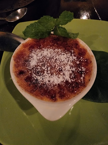 352 ถ. ภูเก็ต ตำบลตลาดใหญ่ อำเภอเมืองภูเก็ต ภูเก็ต 83000