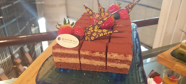 Atelier Restaurant - การบริการอาหารและที่พัก