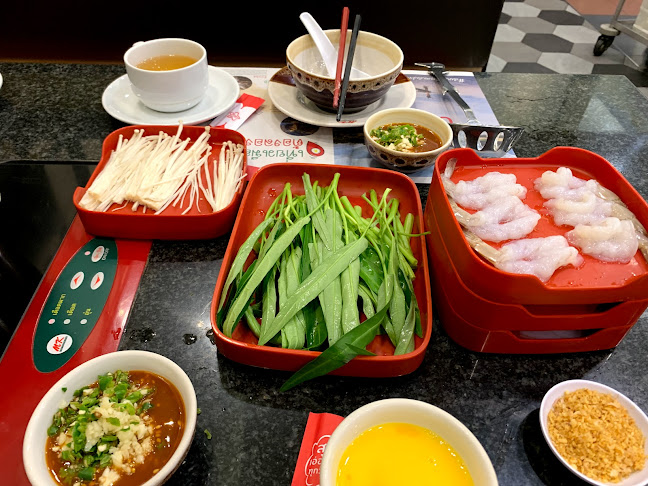 Opinii despre MK Restaurants BigC 1 นครสวรรค์ în อำเภอเมืองนครสวรรค์ - การบริการอาหารและที่พัก