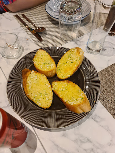 Comentarii opinii despre ลา พิคโคล่า คาเฟ่ แอนด์ เรสเตอรรอง