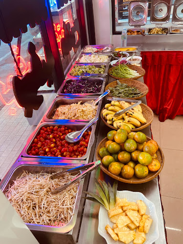 Comentarii opinii despre Iranian Buffet