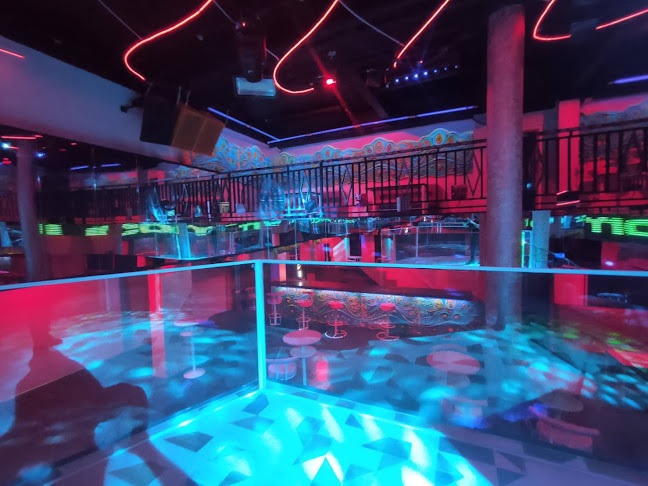 Opinii despre Tony's Pub And Restaurant Pattaya în อำเภอบางละมุง - การบริการอาหารและที่พัก