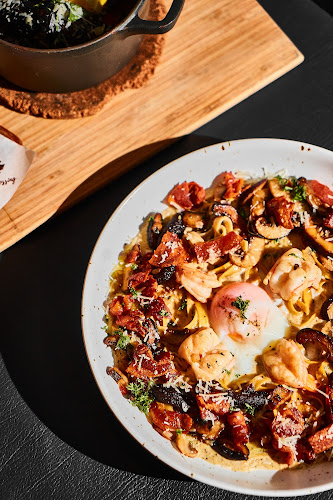 Comentarii opinii despre Five Crossing