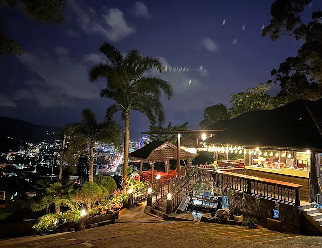 No.6 Restaurant Up The Hill - อำเภอกะทู้