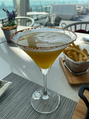 Opinii despre The Sky32 Restaurant în อำเภอบางละมุง - การบริการอาหารและที่พัก