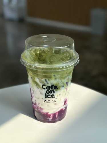 Comentarii opinii despre Cafe On Ice