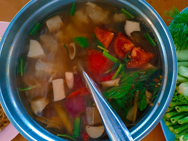 Opinii despre สวนอาหาร ระเบียงเคียงน้ำ สาขา 2 în อำเภอเมืองนครราชสีมา - การบริการอาหารและที่พัก