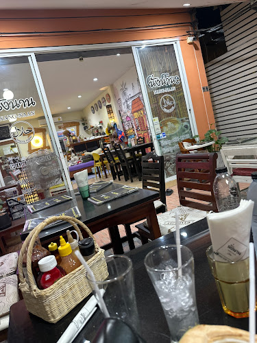 Comentarii opinii despre Nang Naan Halal Restaurant