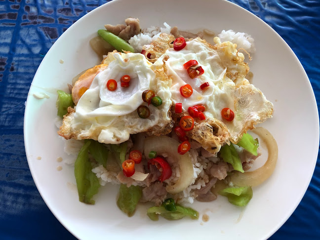 Opinii despre เจ๊หลอด อาหารตามสั่ง în อำเภอเมืองขอนแก่น - การบริการอาหารและที่พัก