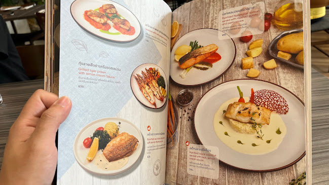 Chocolate Factory Pattaya Parking - การบริการอาหารและที่พัก