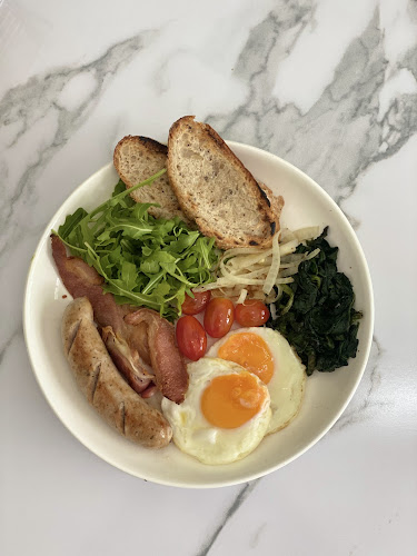 63 41 ซอยไสยวน 3 ตำบล ราไวย์ อำเภอเมืองภูเก็ต ภูเก็ต 83100