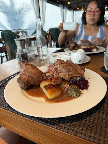 Dr Frogs Bar & Grill