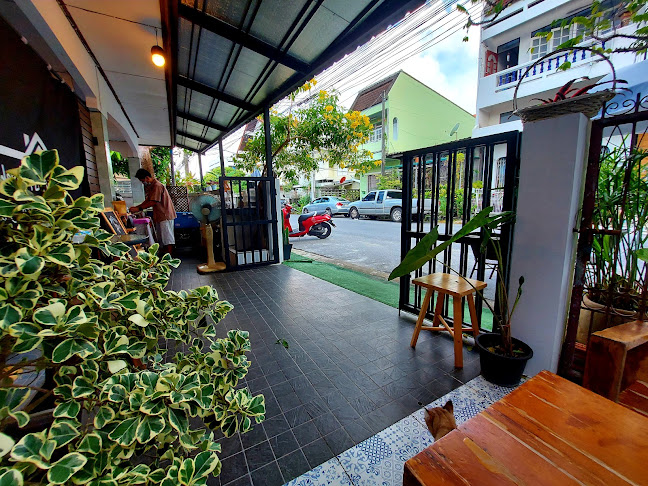 กาแฟหน้าบ้าน cafe at home - เมือง