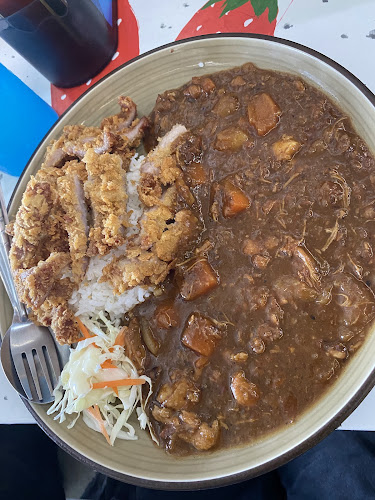 Opinii despre รสชาติแบบญี่ปุ่น,อาหารตามสั่งป้า în อำเภอเมืองนครปฐม - การบริการอาหารและที่พัก