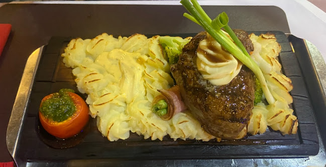 Opinii despre Mamma Mia Grill & Restaurant Bangtao în อำเภอถลาง - การบริการอาหารและที่พัก