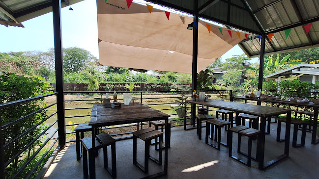 เตี๋ยวบ้านนอก โคราช