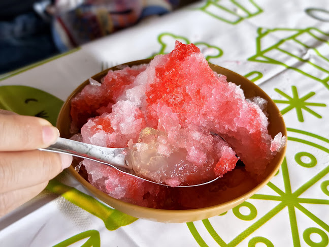 Opinii despre โอ้วเอ๋ว ตลาดฉำฉา în อำเภอเมืองภูเก็ต - การบริการอาหารและที่พัก