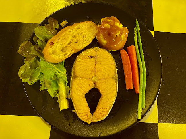 สเต็ก กรุ๊ป B - เมือง