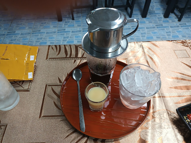 ครัวคุณฟ้าเวียดนามสะใภ้ไทย - การบริการอาหารและที่พัก